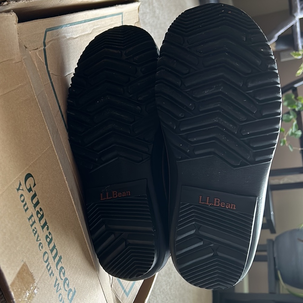 LL Bean Snow Boots (8M,9W) - Picture 9 of 10